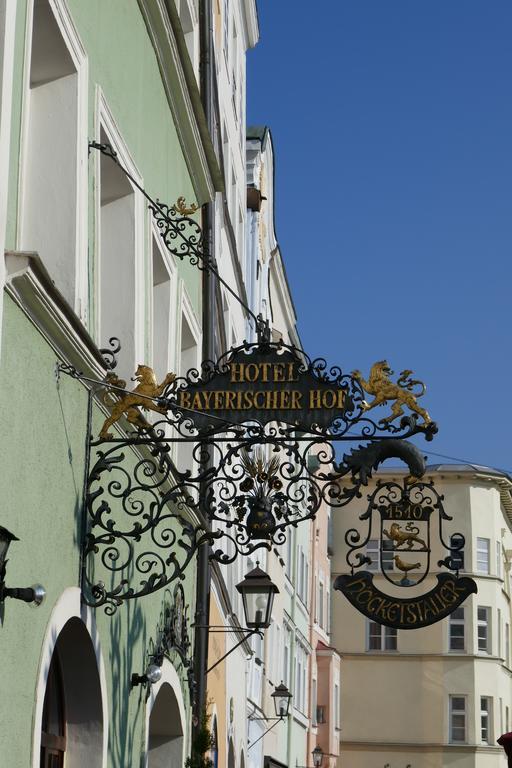 Bayerischer Hof Hotel Burghausen Exterior foto